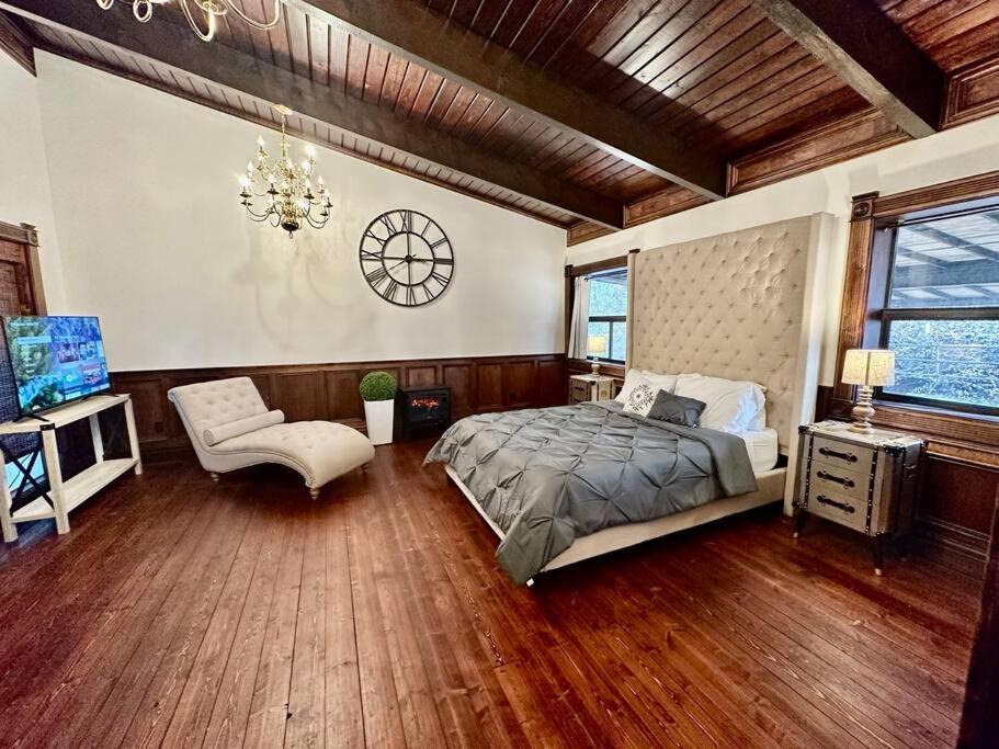 5 Bedroom Estate Near Casino And Downtown Bristol Exterior photo